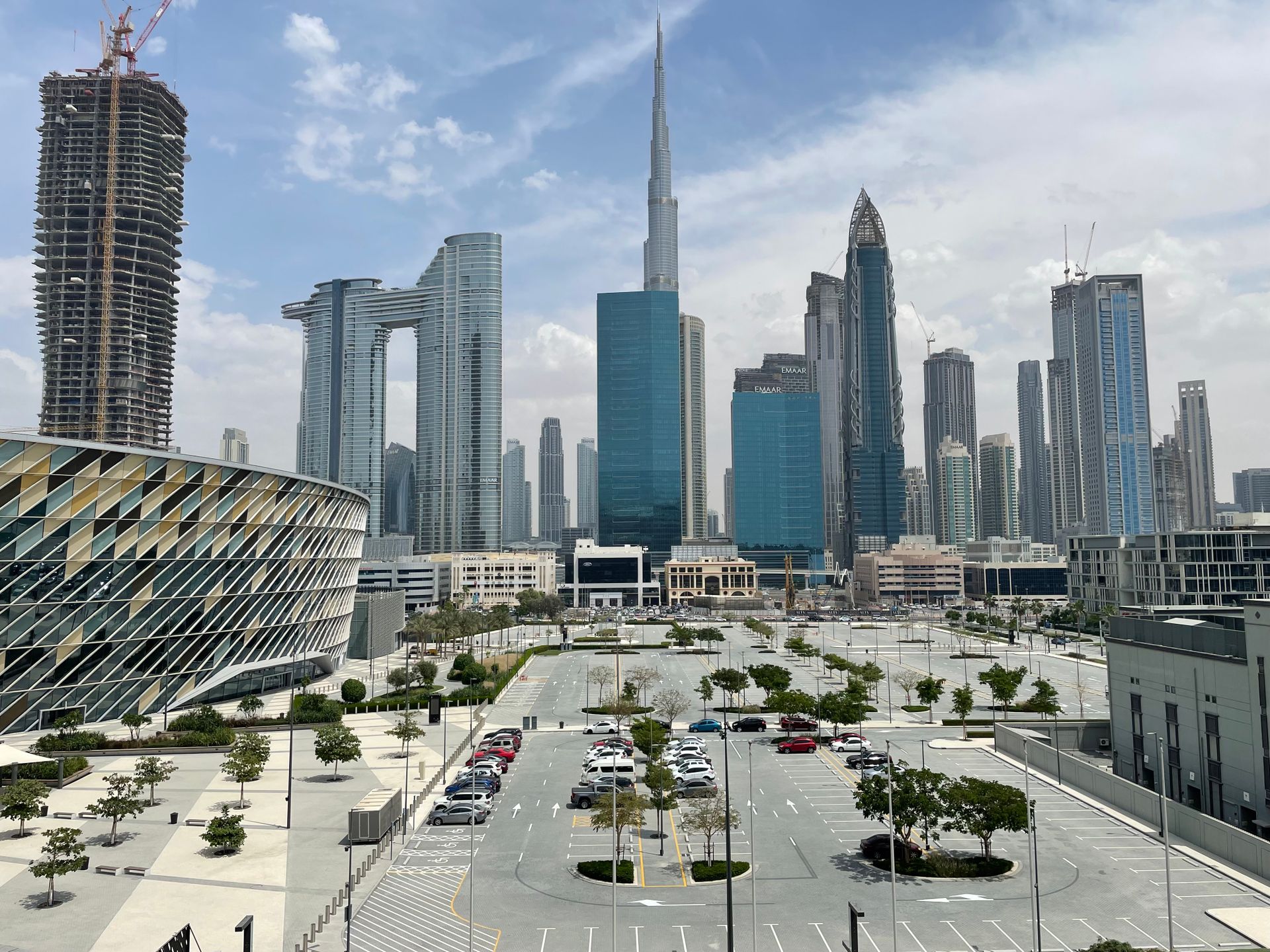 Top 10 Fastest Growing Industries in UAE for Business Success in 2026